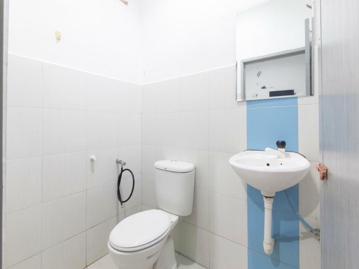 Alpha Motel Пантай-Сенанг Экстерьер фото