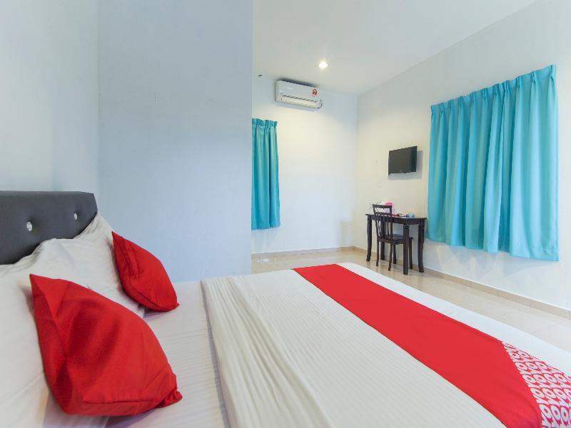 Alpha Motel Пантай-Сенанг Экстерьер фото
