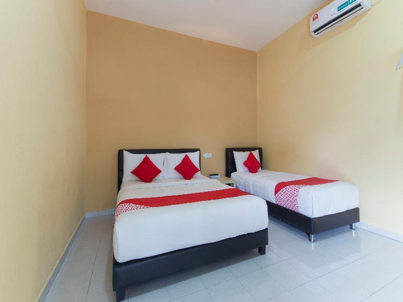 Alpha Motel Пантай-Сенанг Экстерьер фото